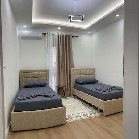 B&B Kroni 1 Shkoder Ngoại thất bức ảnh