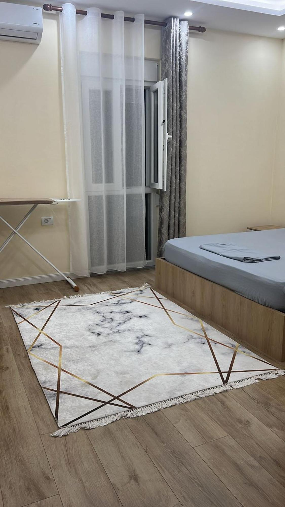 B&B Kroni 1 Shkoder Ngoại thất bức ảnh